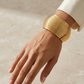 Bracelet Jonc Manchette Strié Zoé
